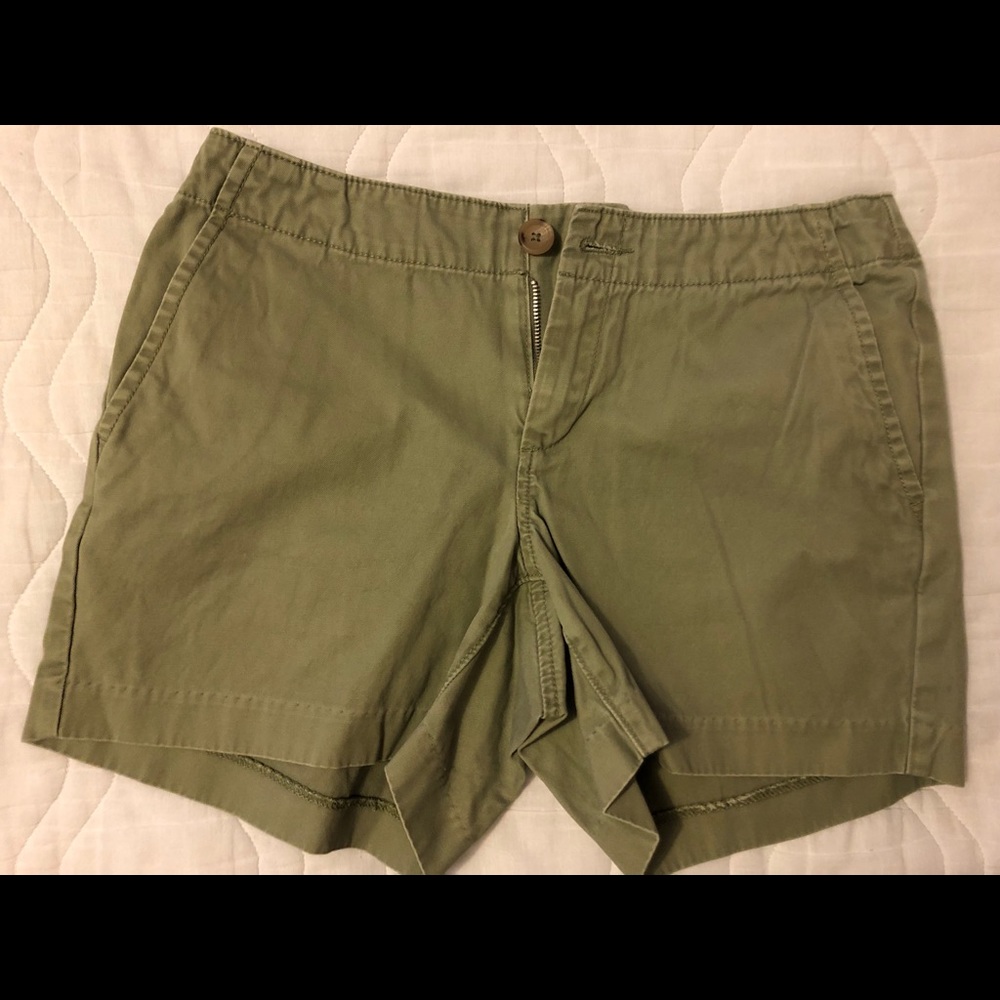 Banana Republic Women’s shorts